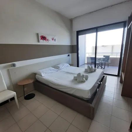 Hotel Baia 3*